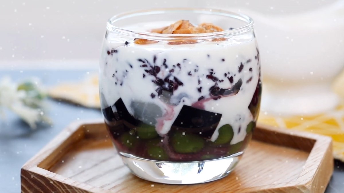 Chè nếp cẩm sữa chua trân châu