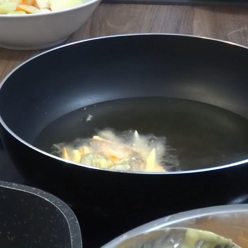 Bước 7 Chiên bánh Bánh tôm chiên khoai lang