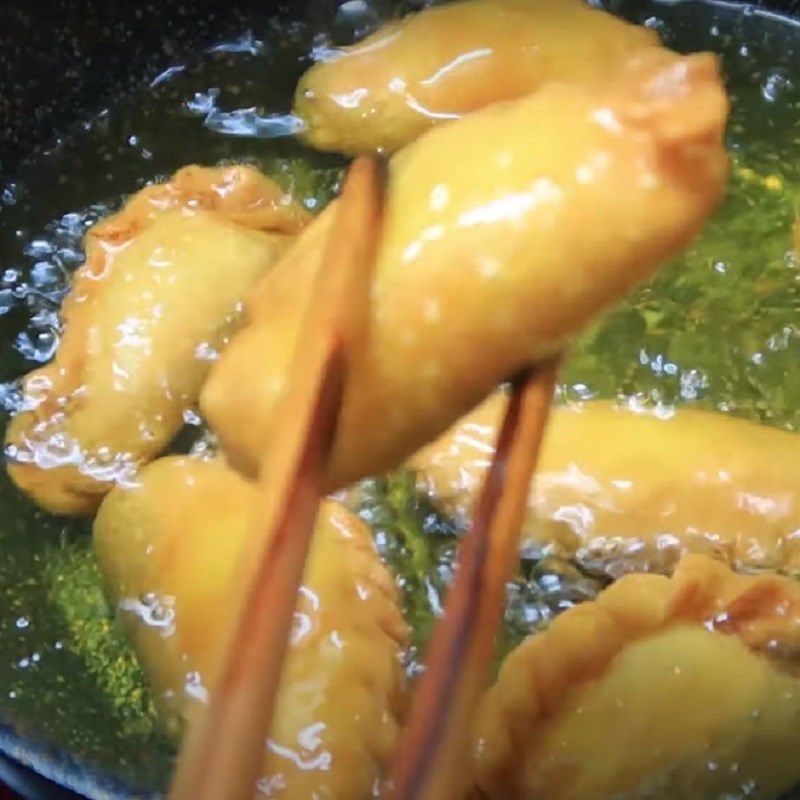 Bước 4 Chiên bánh Bánh gối nhân đậu xanh