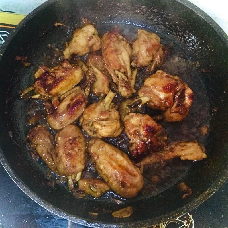 Bước 2 Chiên cánh gà Cánh gà chiên coca