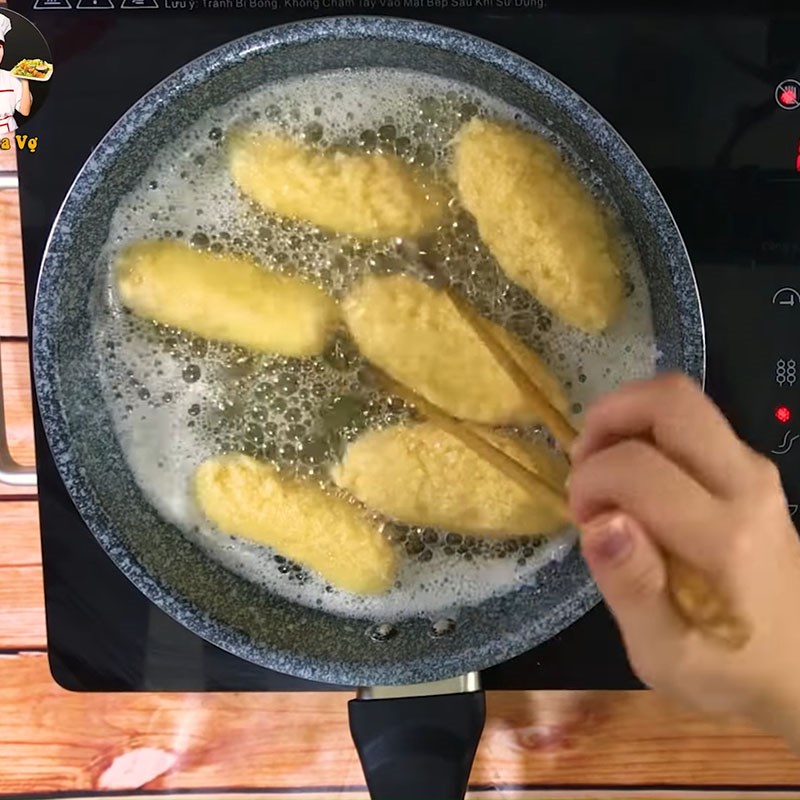 Bước 3 Chiên chuối Chuối chiên xù