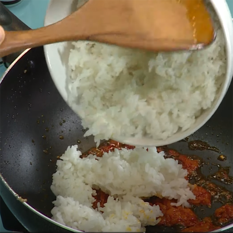 Bước 3 Chiên cơm Cơm chiên dương châu chay