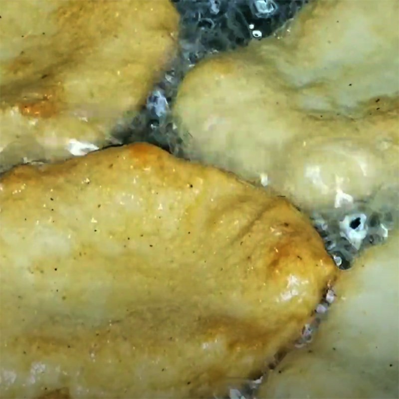 Bước 4 Chiên gà Chả gà khoai tây chiên giòn