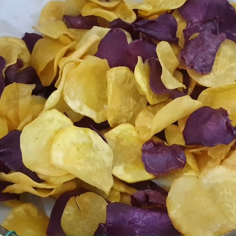 Bước 2 Chiên khoai lang Khoai lang chiên bơ