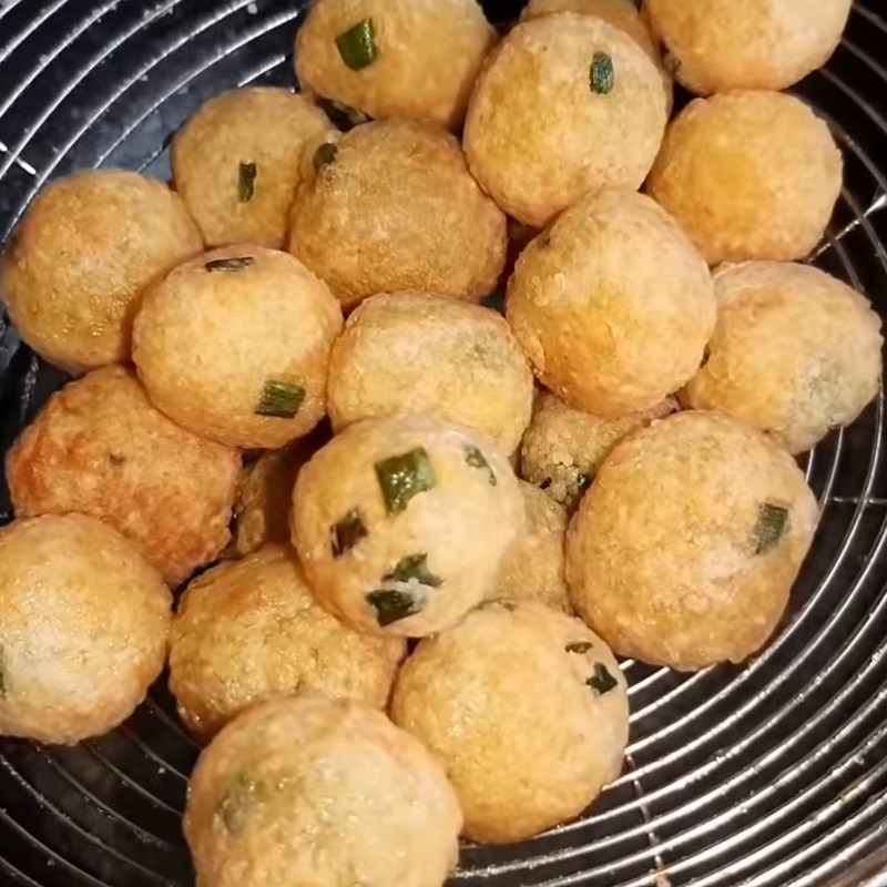 Bước 6 Chiên tôm viên Tôm viên chay