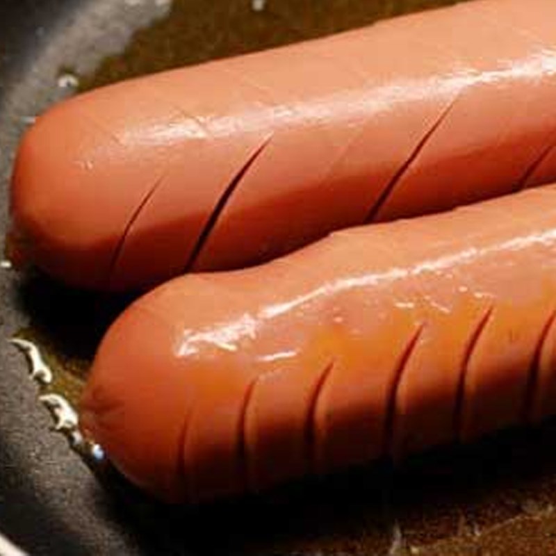 Bước 1 Cho nguyên liệu vào nồi Súp gà kiểu Ý