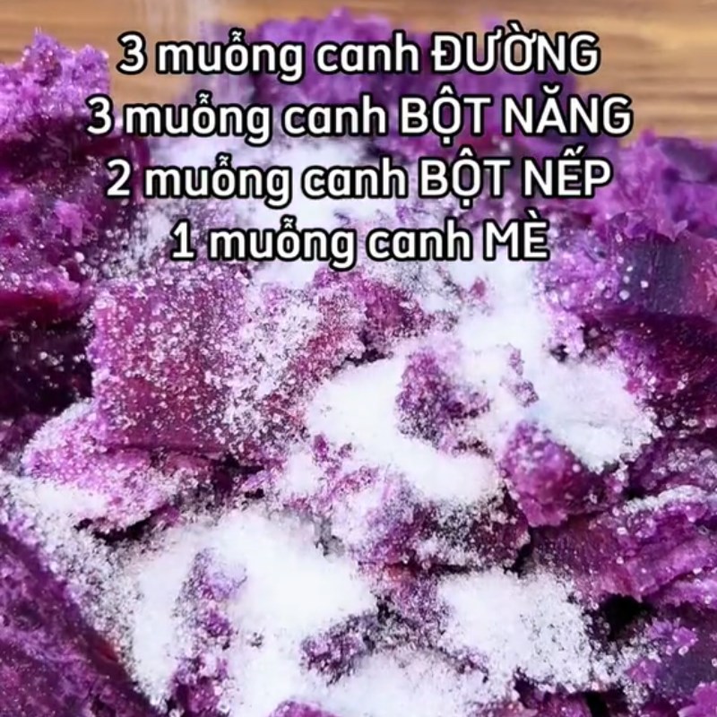 Bước 1 Chuẩn bị nguyên liệu Bánh khoai lang bong bóng (Công thức được chia sẻ từ Tiktok Cách Nấu Ngon cùng Điện máy XANh)