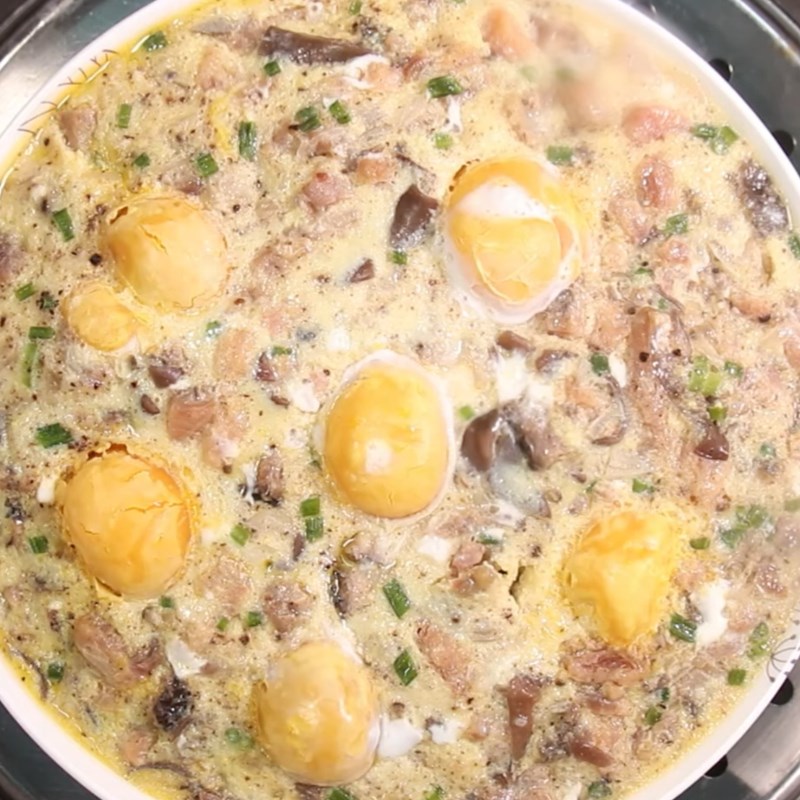 Bước 3 Chưng mắm Mắm chưng trứng muối