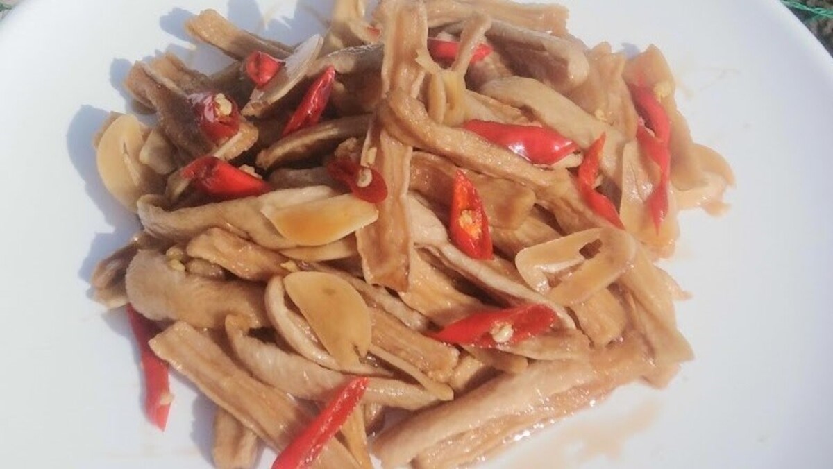 Củ cải ngâm nước tương