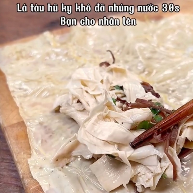 Bước 4 Cuốn chả và hấp Chả giò chay tàu hũ ky