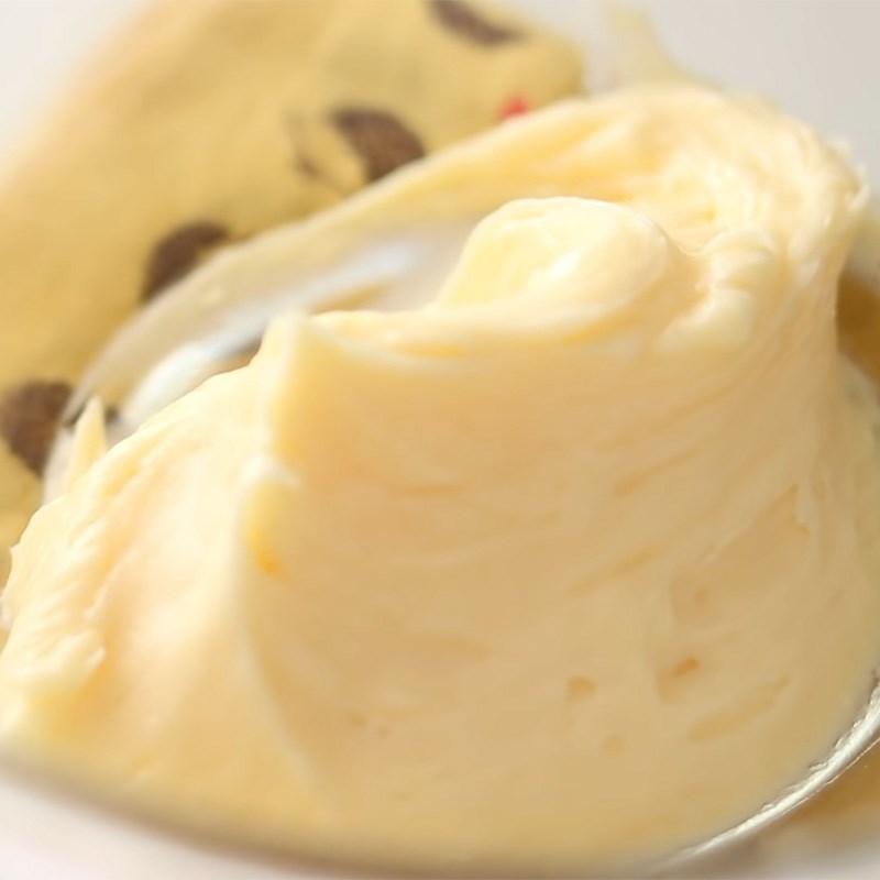 Bước 1 Đánh bơ trứng Bánh tart kem cháy