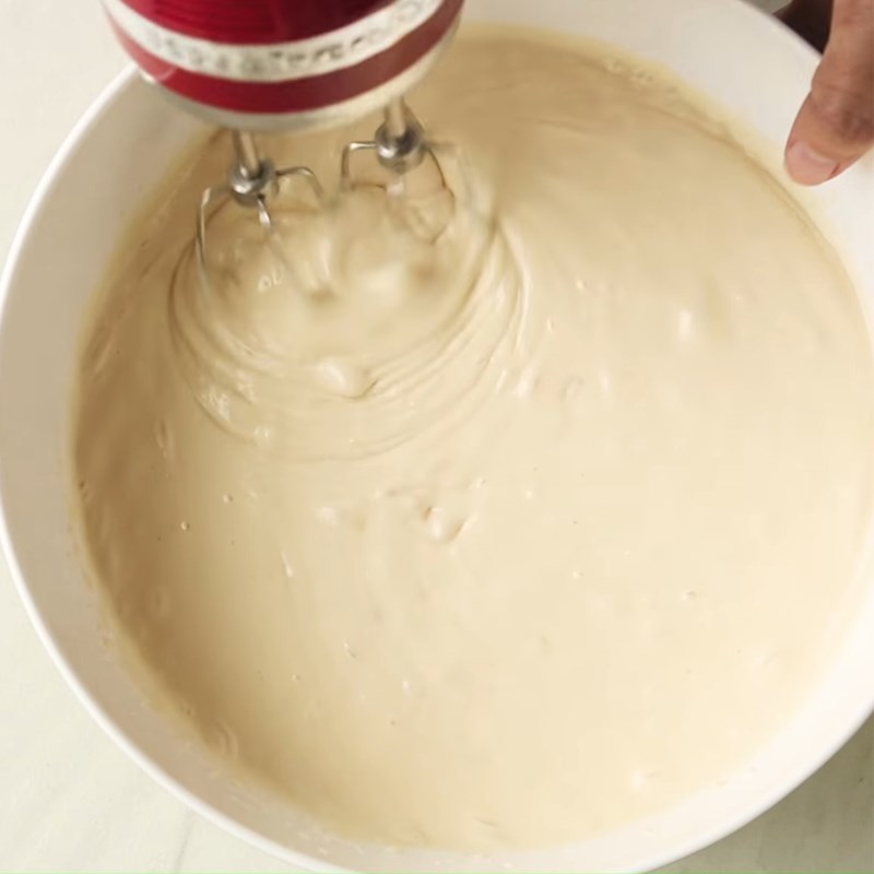 Bước 3 Đánh bông hỗn hợp kem Kem phô mai - cheese ice cream