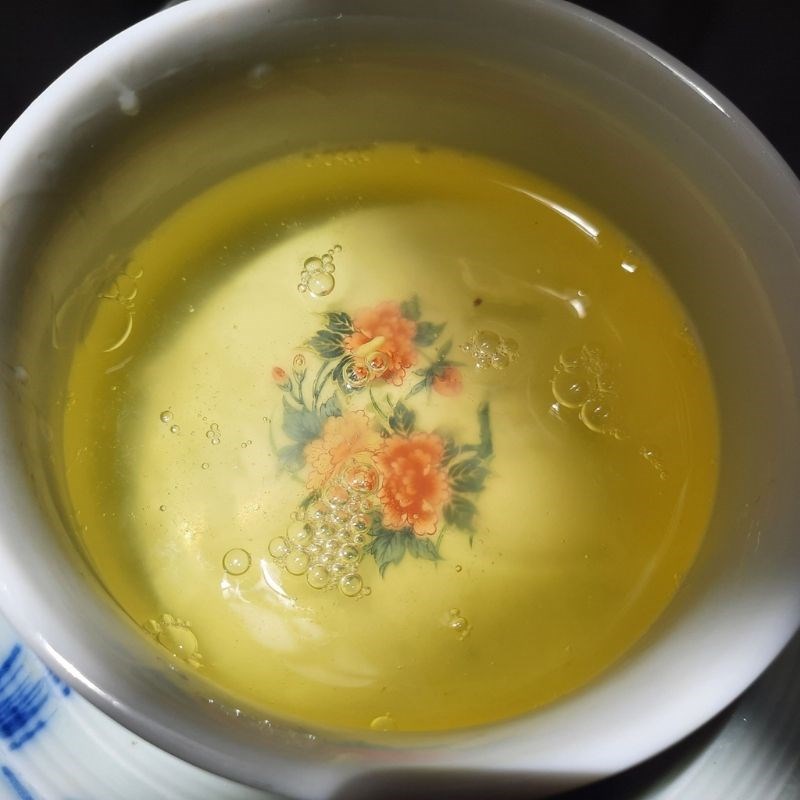 Bước 2 Đánh tan trứng Trứng cuộn rau củ (công thức được chia sẻ từ người dùng)