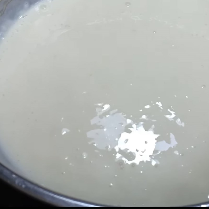 Bước 2 Đổ khuôn và làm đông Thạch sữa chua truyền thống