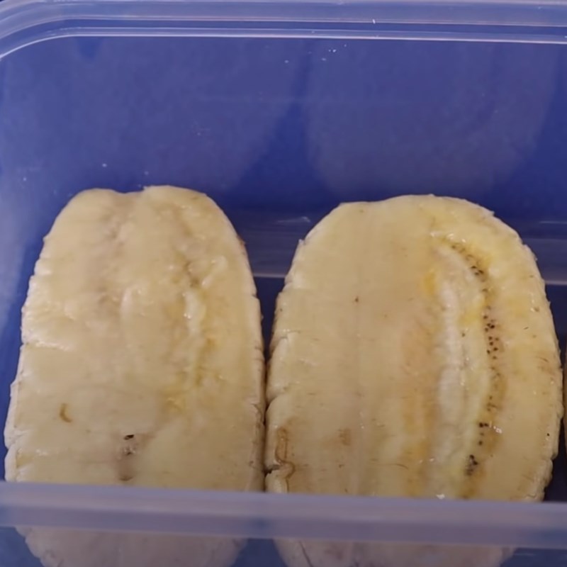 Bước 5 Đổ khuôn và làm lạnh Kem chuối trái cây