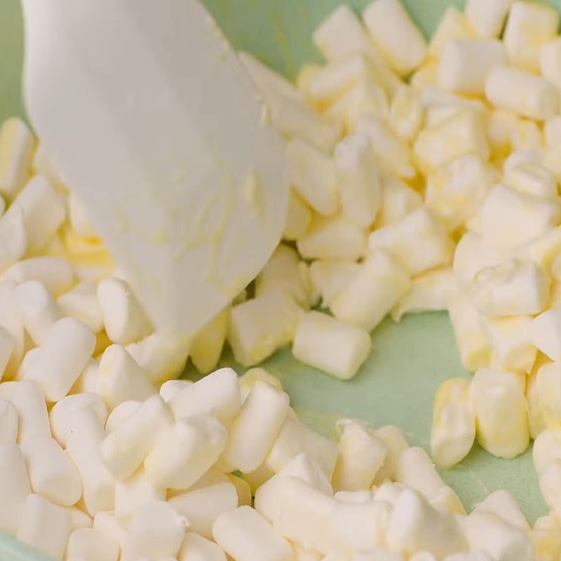 Bước 1 Đun chảy marshmallow Kẹo nougat dâu