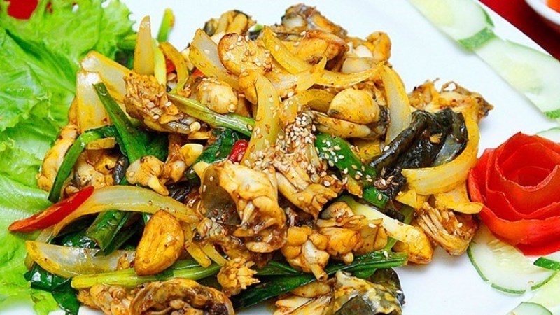 Ếch xào lăn