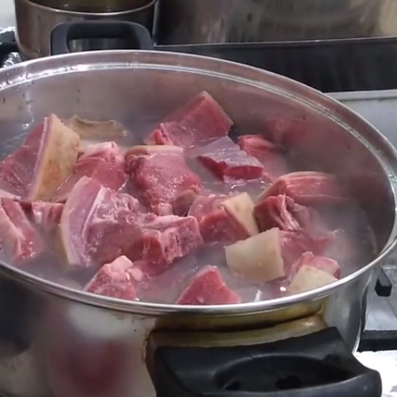 Bước 1 Sơ chế thịt dê Lẩu dê khô