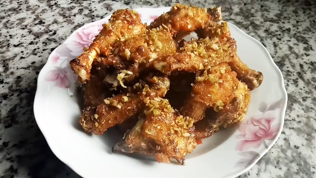 Gà chiên sả ớt