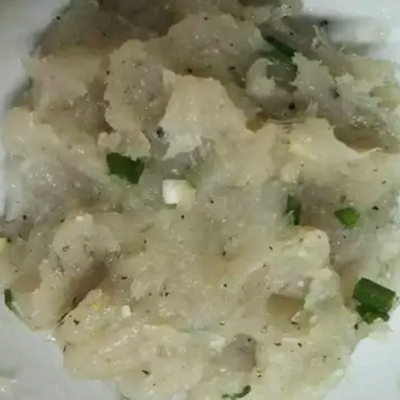 Bước 2 Giã cá Chả cá mối