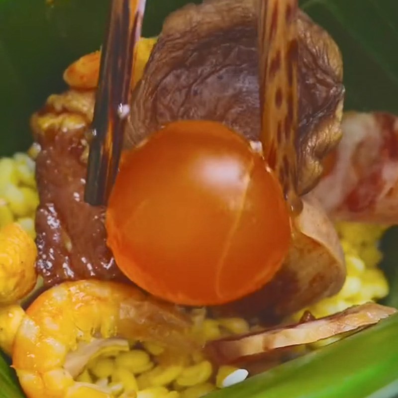 Bước 3 Gói bánh Bánh bá trạng (Công thức được chia sẻ từ TikTok Cách Nấu Ngon cùng Cách Nấu Ngon)