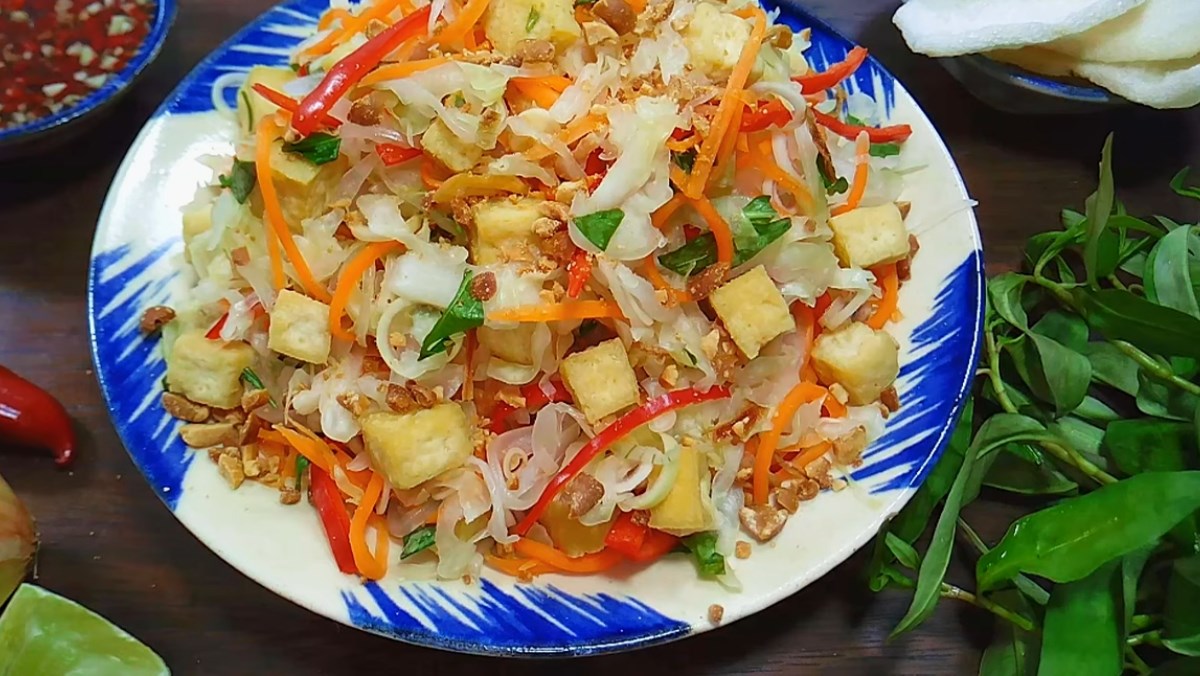 Gỏi bắp cải cà rốt chay
