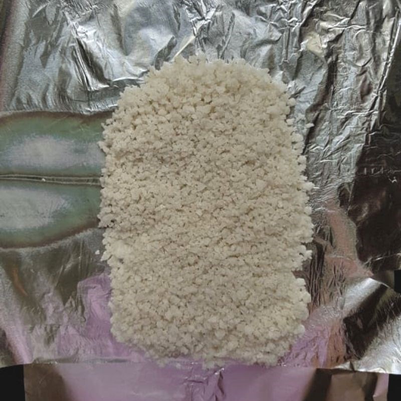 Bước 3 Gói gà cùng muối, sả, lá chanh Gà ủ muối sả (công thức được chia sẻ từ người dùng)
