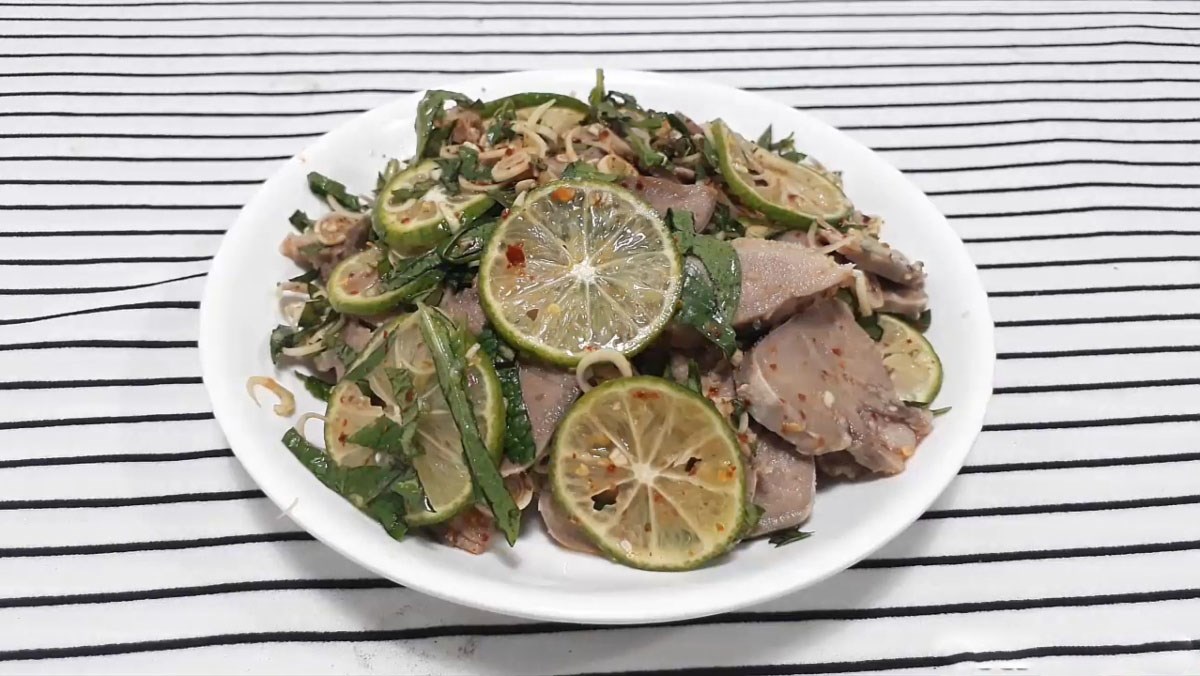 Gỏi lưỡi heo chua cay