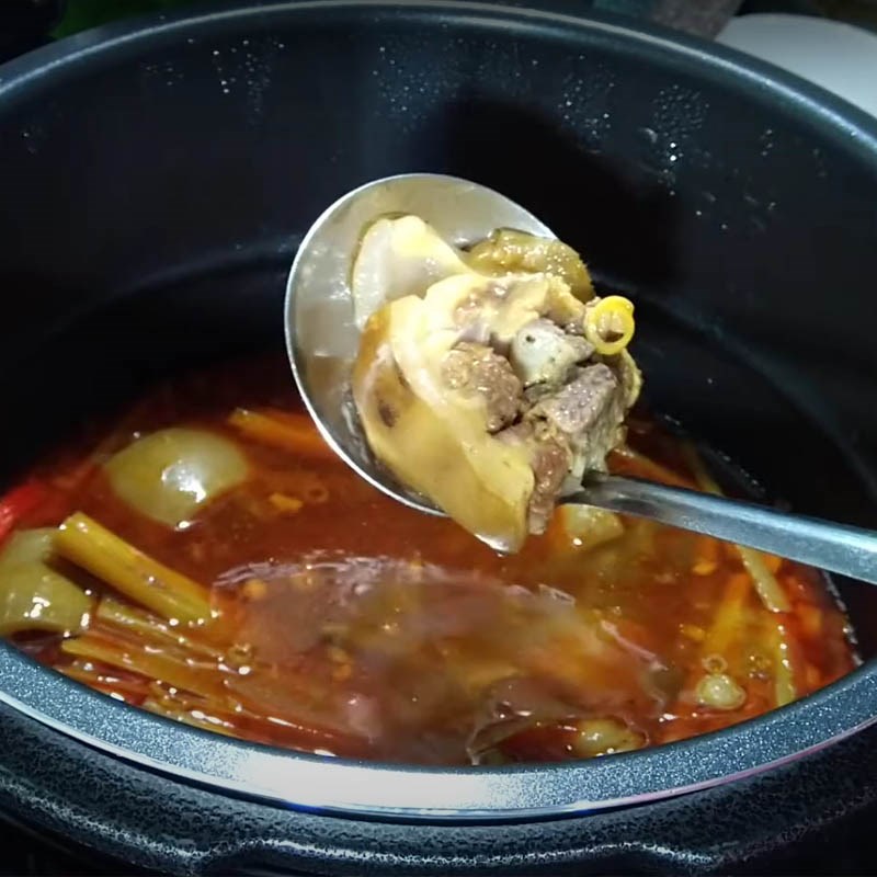 Bước 4 Hầm đuôi bò Đuôi bò hầm sa tế