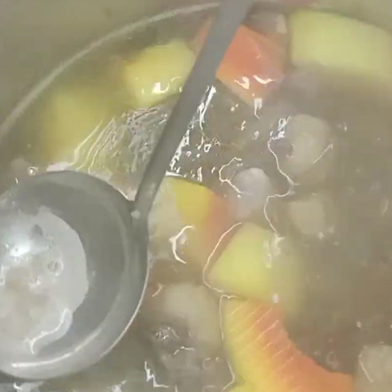 Bước 4 Hầm đuôi bò với đu đủ Đuôi bò hầm sả với đu đủ