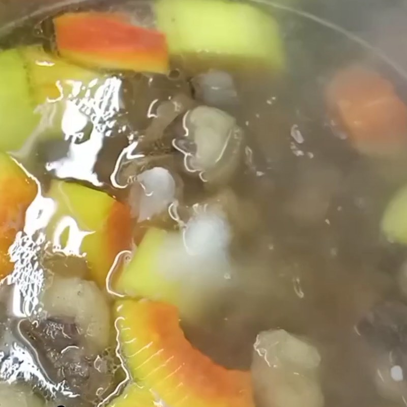 Bước 4 Hầm đuôi bò với đu đủ Đuôi bò hầm sả với đu đủ