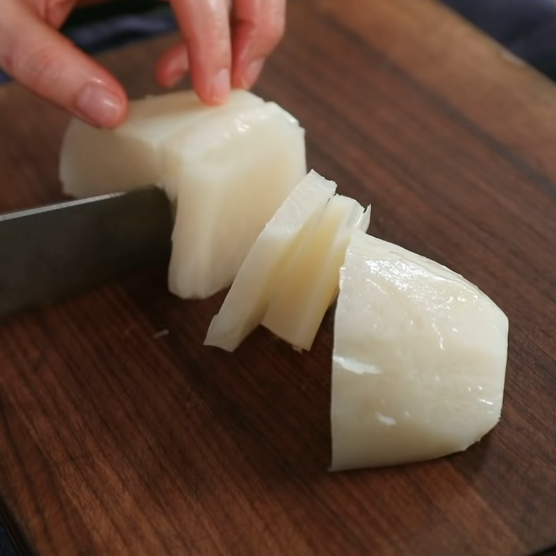 Bước 5 Hâm nóng nước súp Canh đuôi bò Hàn Quốc