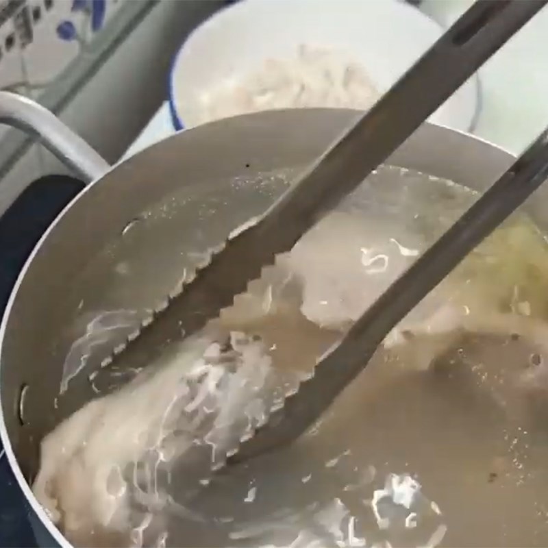Bước 4 Hầm nước dùng Súp cua óc heo