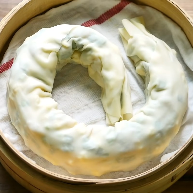 Bước 5 Hấp bánh Bánh cuốn nhân tôm