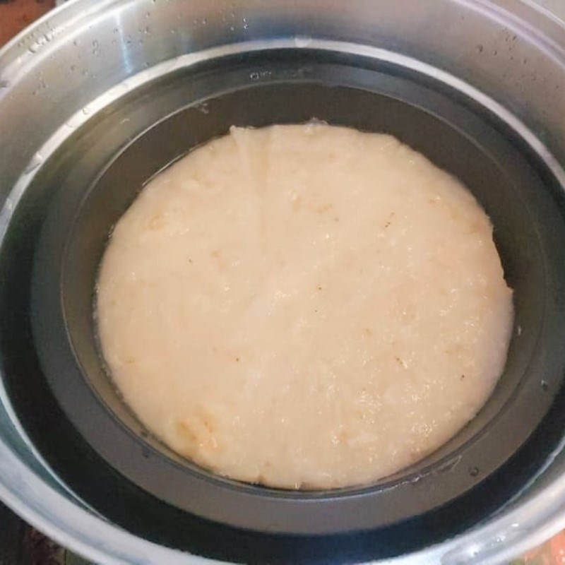 Bước 3 Hấp bánh Bánh chuối hấp bột gạo với nước cốt dừa đóng lon