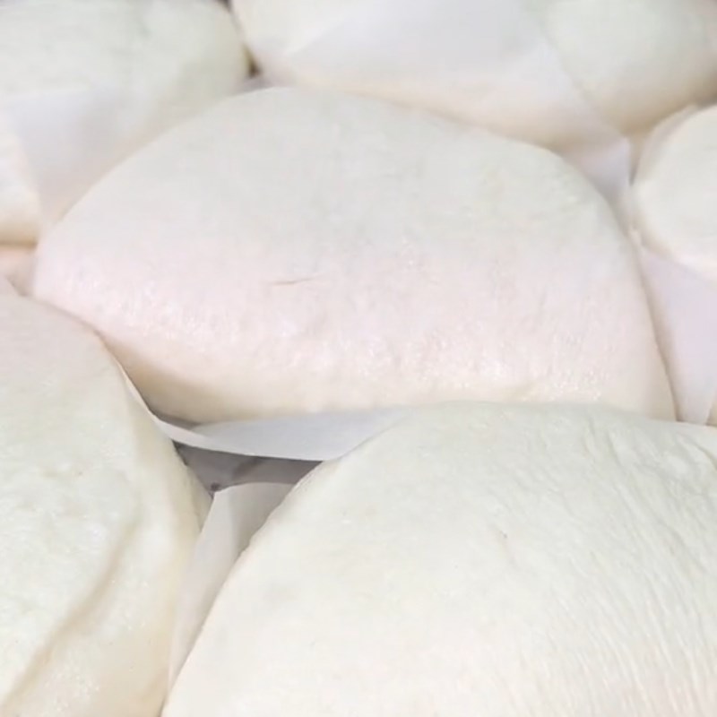 Bước 3 Hấp bánh Bánh bao kẹp thịt (Công thức được chia từ Tiktok Cách Nấu Ngon cùng Cách Nấu Ngon)