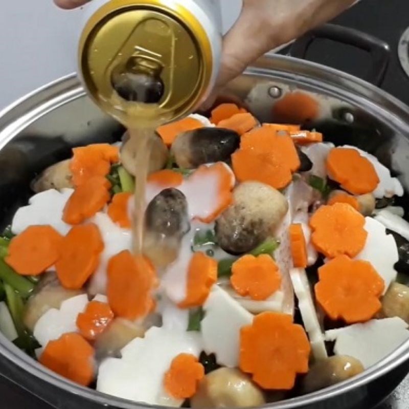 Bước 3 Hấp cá Cá chim hấp bia