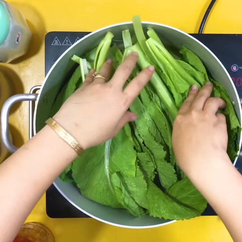 Bước 3 Hấp gà Gà hấp chao