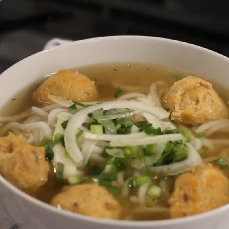 Bước 6 Hoàn thành Bún chả cua Huế