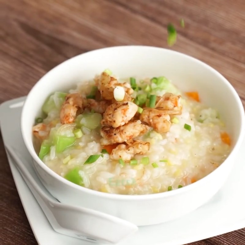 Bước 5 Hoàn thành Cháo tôm bí xanh