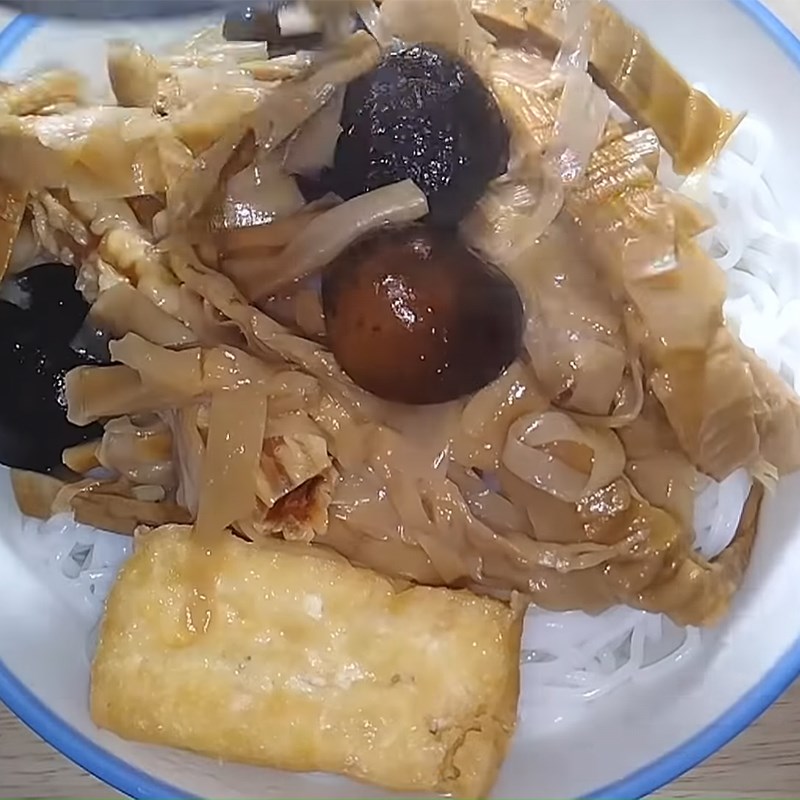Bước 5 Hoàn thành Bún măng chay