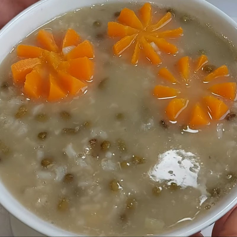 Bước 4 Hoàn thành Cháo đậu xanh chay nấm