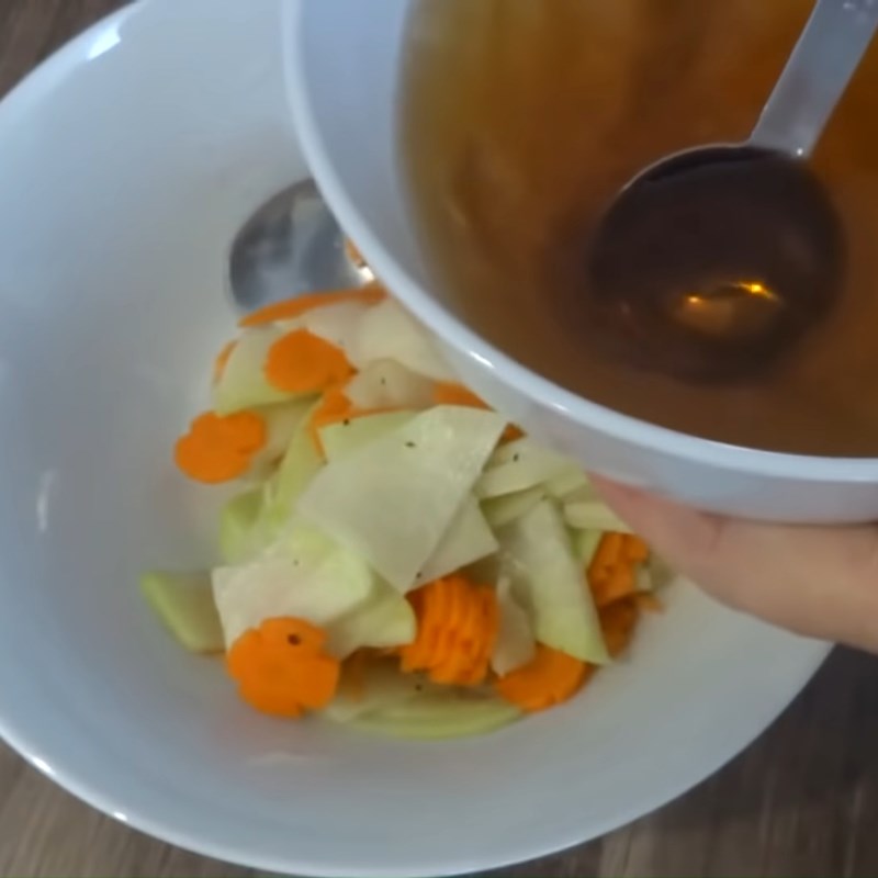 Bước 9 Hoàn thành Bánh tôm chiên khoai lang