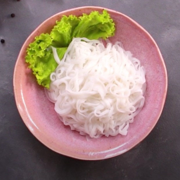 Bước 3 Hoàn thành Phở trộn thịt băm
