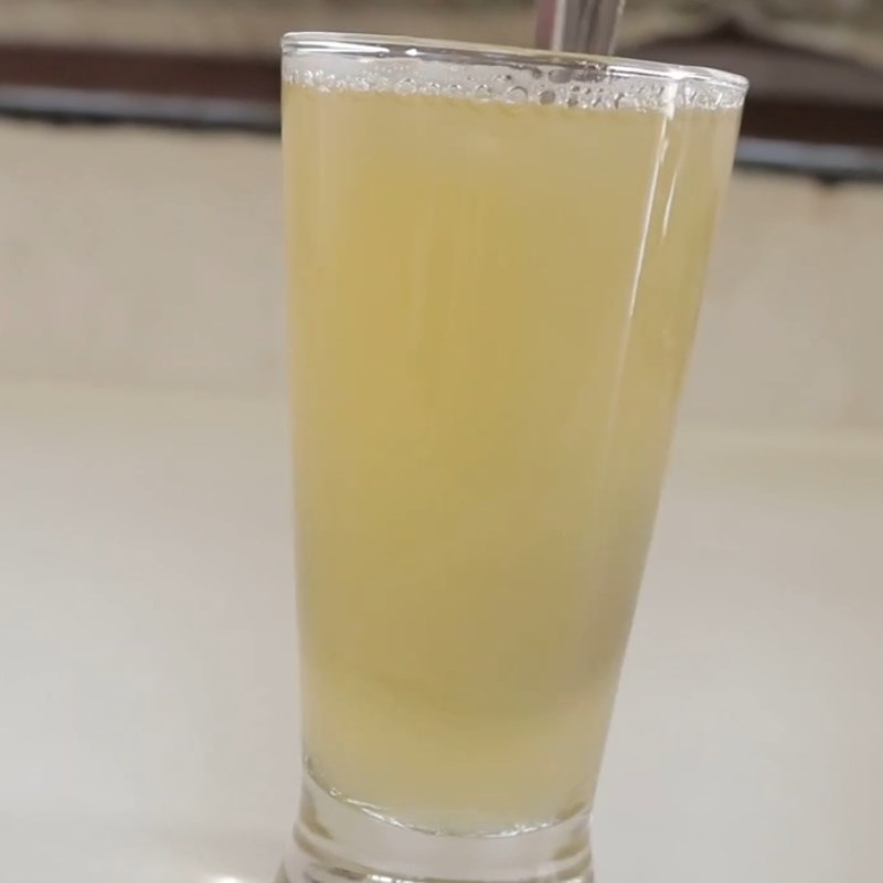 Bước 3 Hoàn thành Nước ép củ cải trắng chanh mật ong