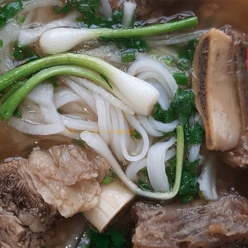 Bước 4 Hoàn thành Phở sườn bò