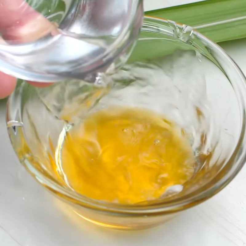 Bước 4 Hoàn thành Gà nướng nguyên con phủ tỏi mè