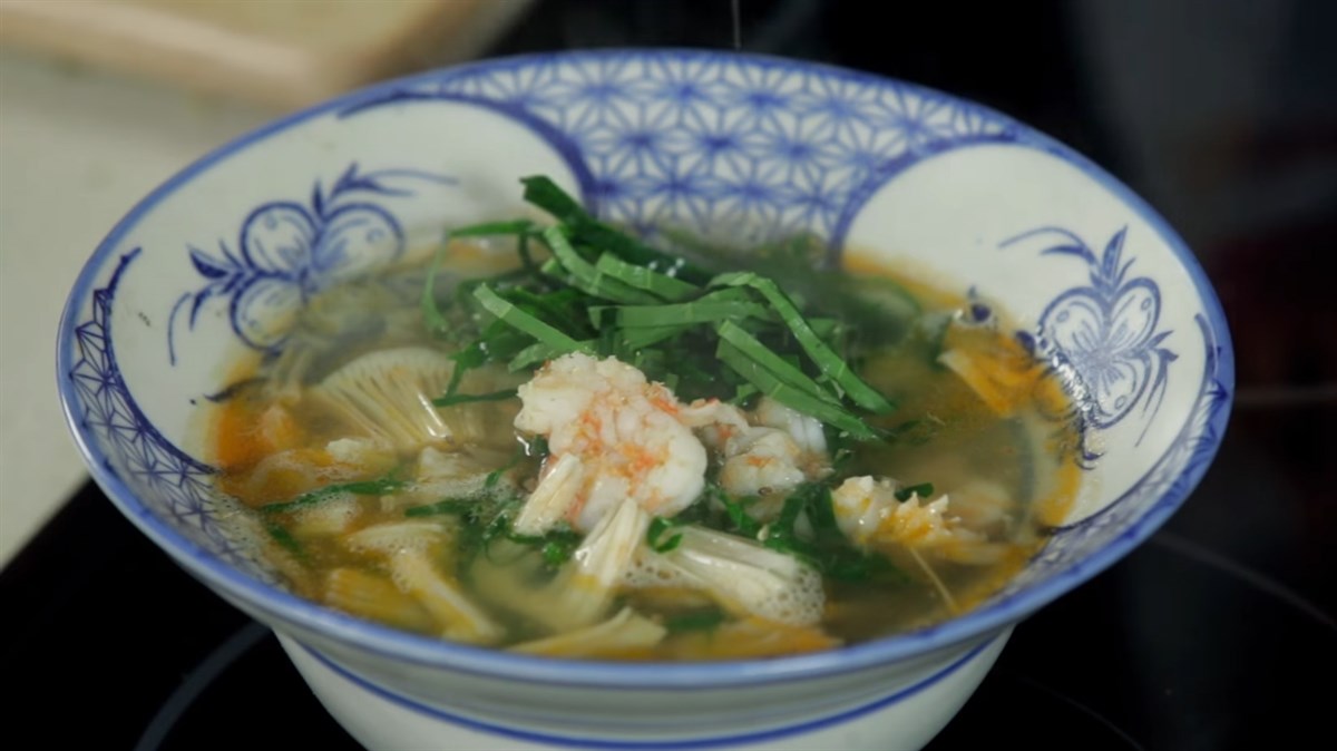 Canh mít non nấu tôm lá lốt