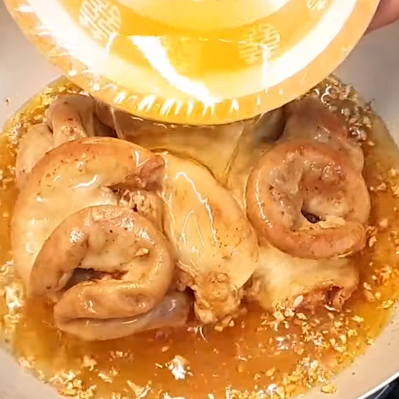 Bước 3 Khìa phèo bò Lòng bò non ( phèo bò) khìa nước dừa