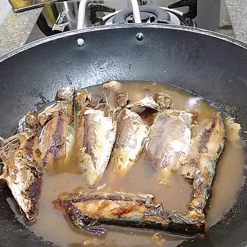 Bước 4 Kho cá Cá bạc má kho lạt